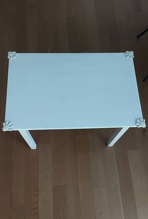 Tavoli: IKEA Kindertisch aus Holz weiss – Usato da Bülach venduto da Dario978