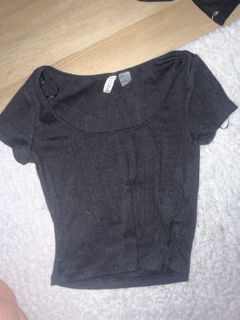 H&M Crop Top Kurzarm Schwarz Groesse S guter Zustand