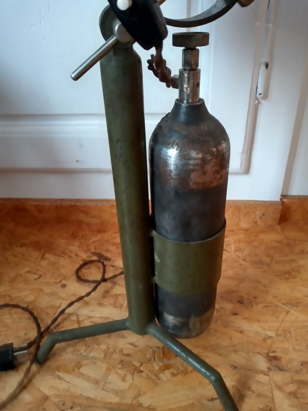 Lampade: Industrielampe  Burolampe Werkstattlampe – Usato da Prez-vers-Siviriez venduto da Monija70 4