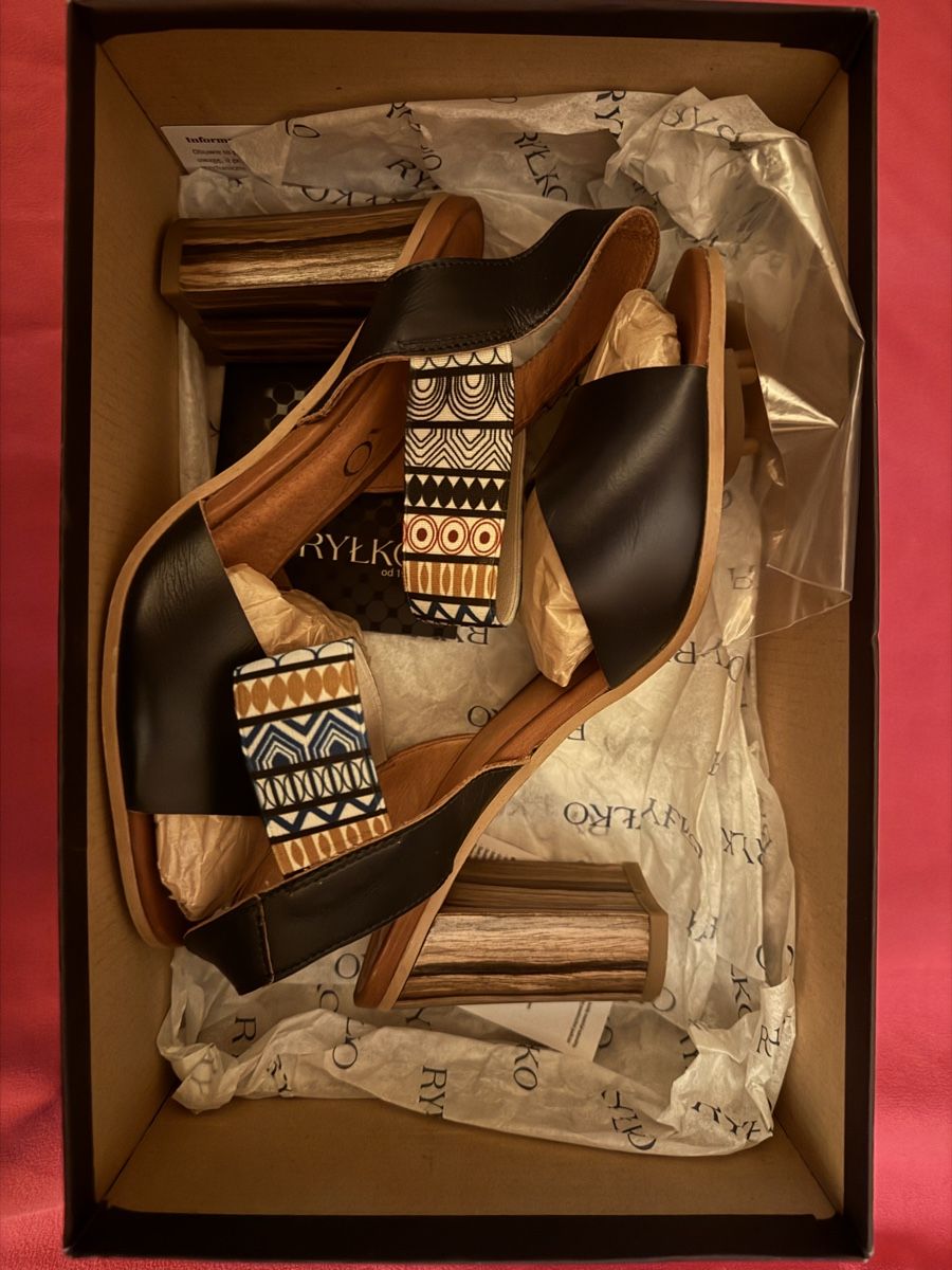 Damenschuhe: Sandalen – Gebraucht aus Gadmen von Pinguin89_90 2