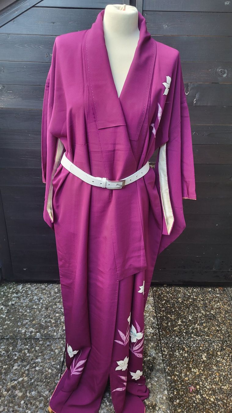 Kimono: Kimono japonais violet – Nuovo (secondo la descrizione) da Fribourg venduto da VictoriaShop7 1