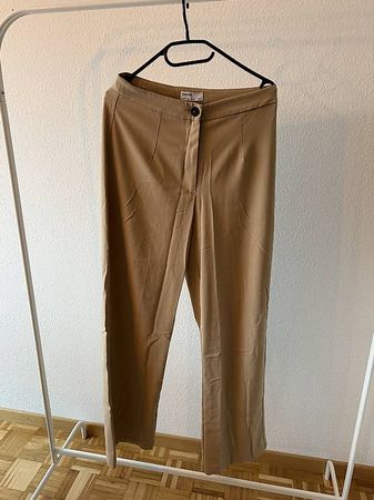 Hose von Bershka Grösse 40