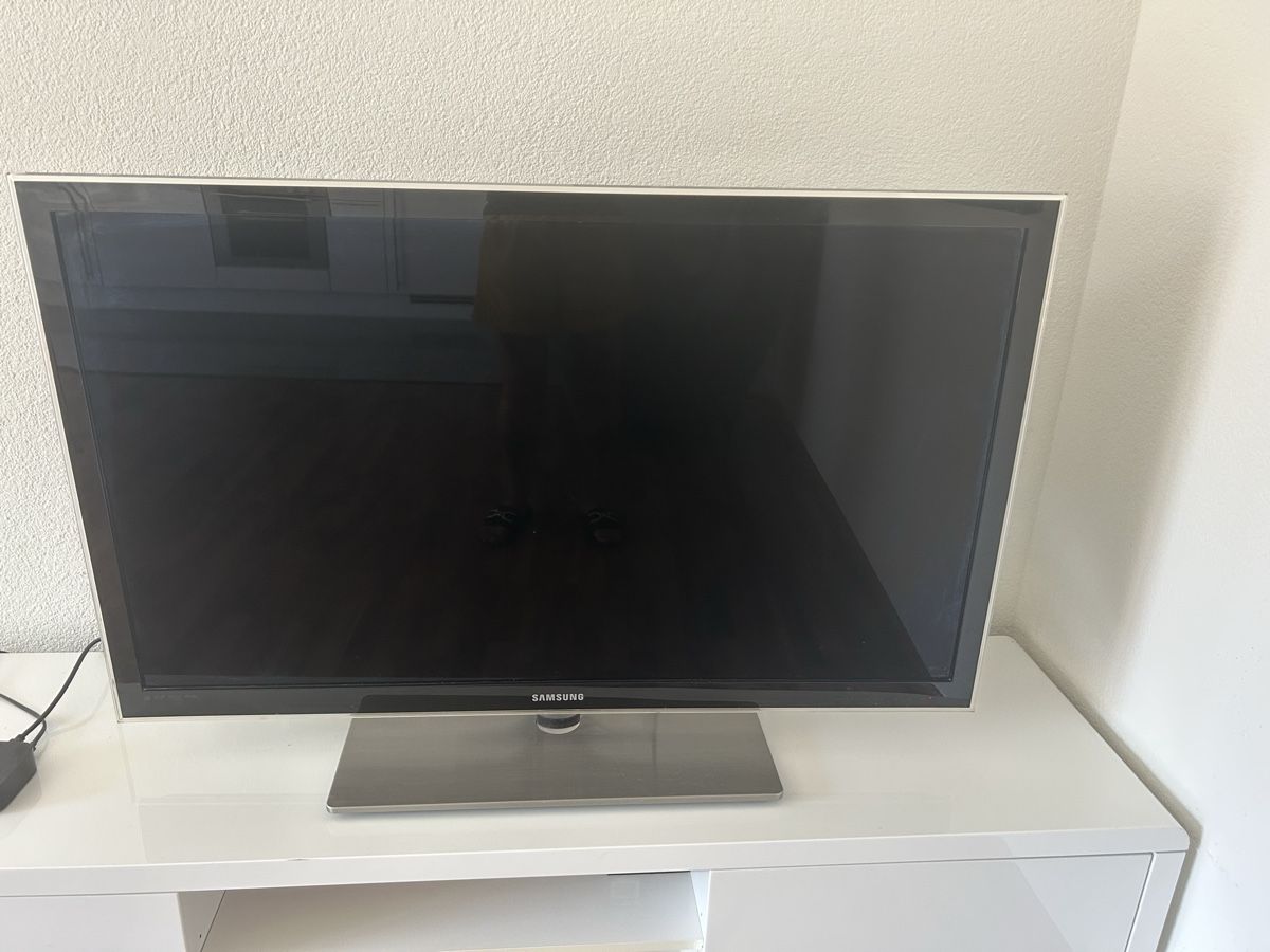 Fernseher: Samsung Tv  – Gebraucht aus Allschwil von selake990673