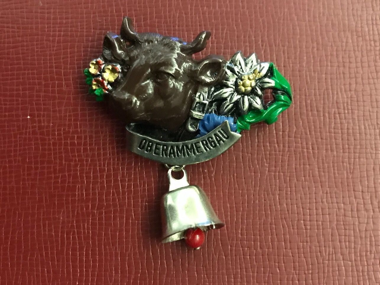 Plaketten & Abzeichen: Kuh Edelweiss Oberammergau – Gebraucht aus Itingen von Bebbi6569