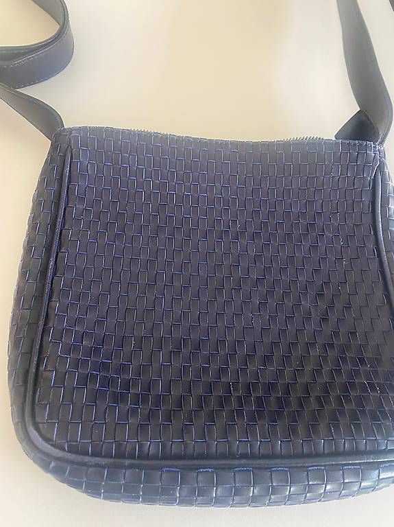Altro in  Abbigliamento & Accessori: Giorgio Armani tracolla – Usato da Lugano venduto da fla_gk6h 1