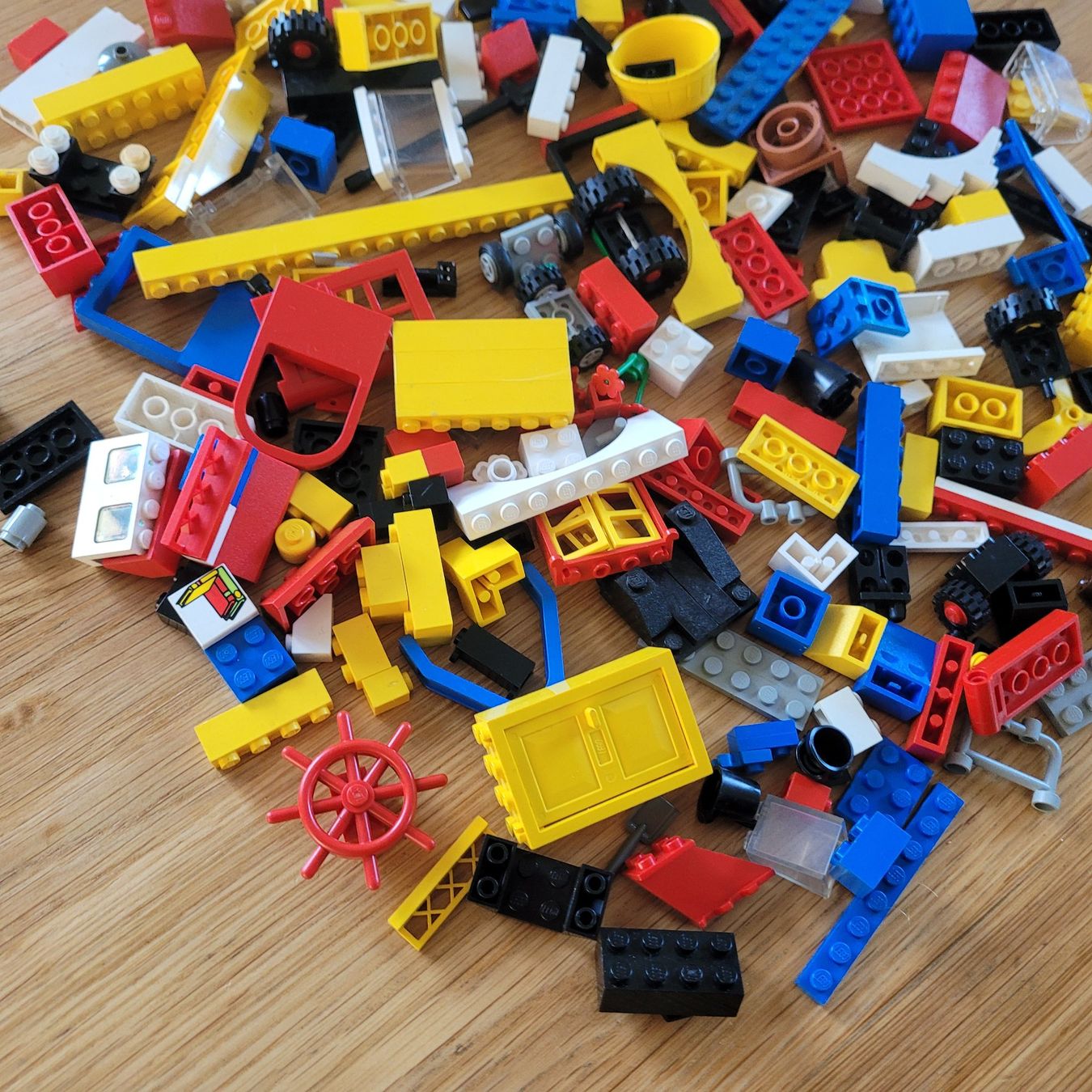 Lego Kit di costruzioni: Lot de LEGO 352grammes – Usato da Biel/Bienne venduto da Destockweb 1