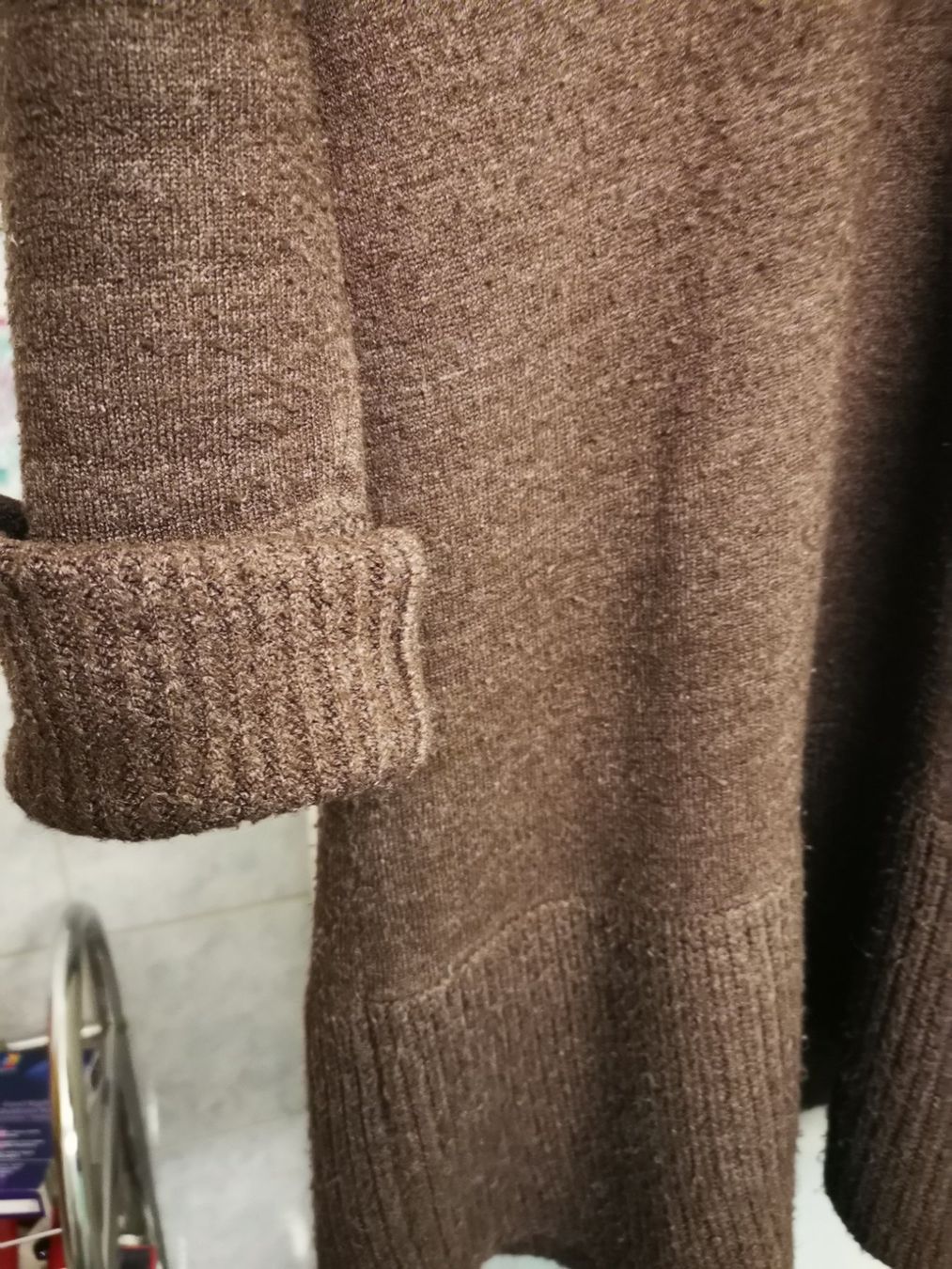 Vestiti: Robe pull chaude marron foncé – Usato da Courtepin venduto da mara_1808 4