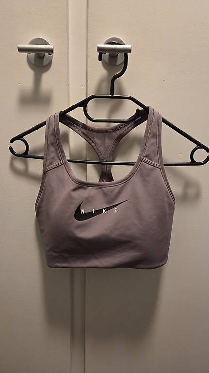 Nike Altra biancheria intima: Sport BH, M/38 – Usato da Bern venduto da nigq