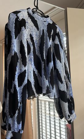 Bluse mit Muster, Gr. S