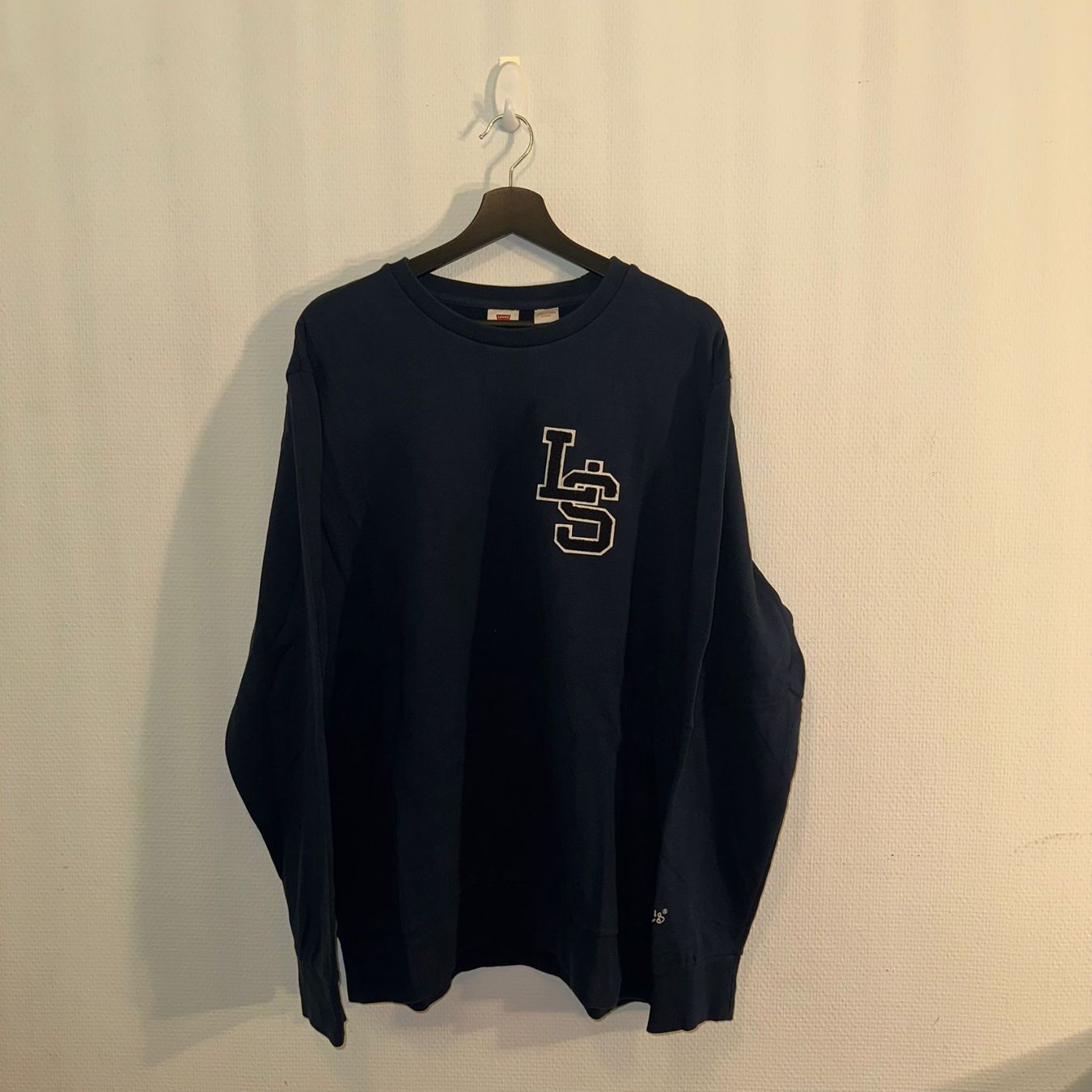 Levi's Maglioni & Felpe: Levis Sweater Blue – Usato da Bern venduto da gia_jqj7