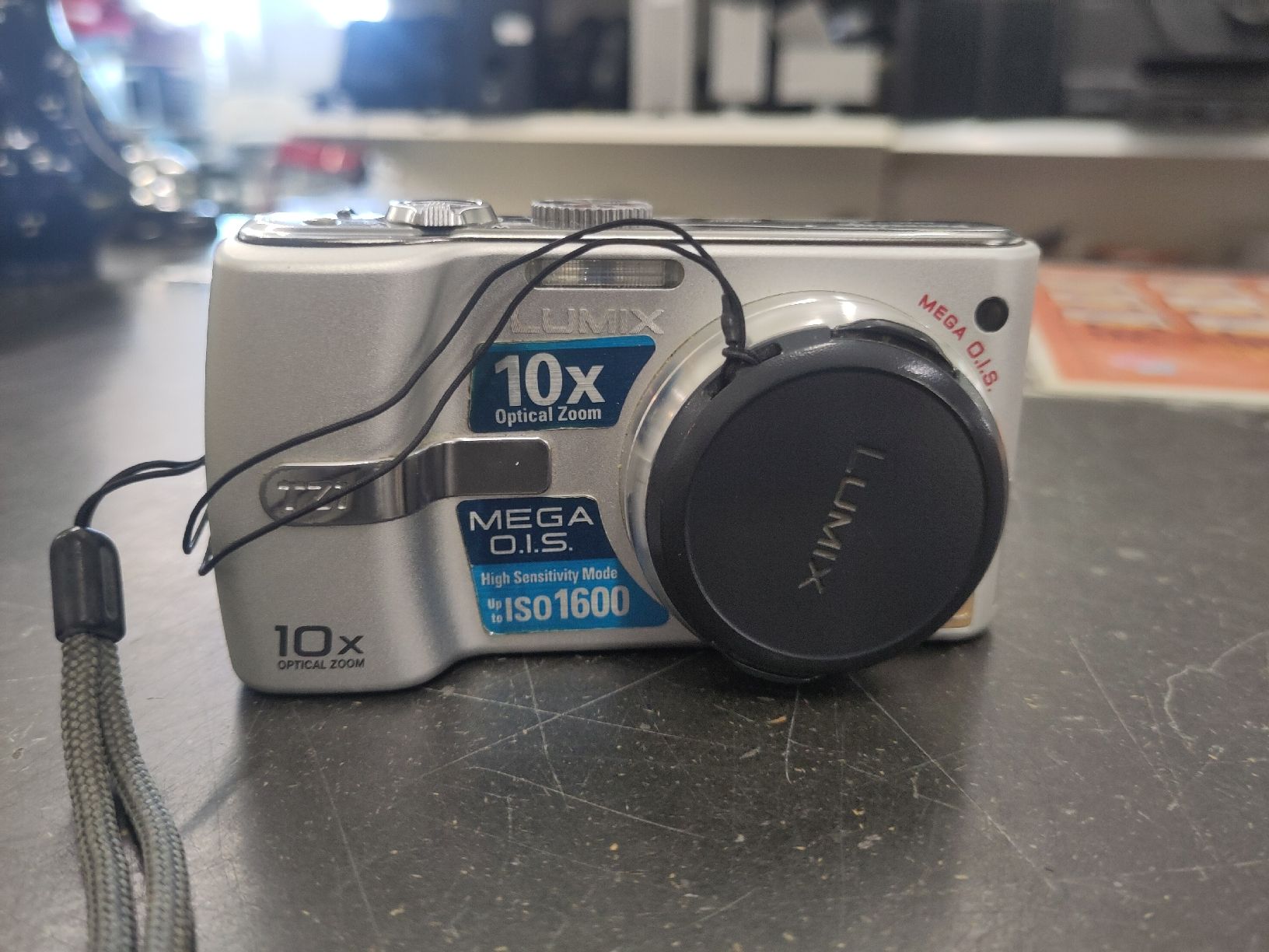 Panasonic Kamera: Panasonic Lumix DMC-TZ1  – Defekt aus Pratteln von Cartonsducoeur_bl