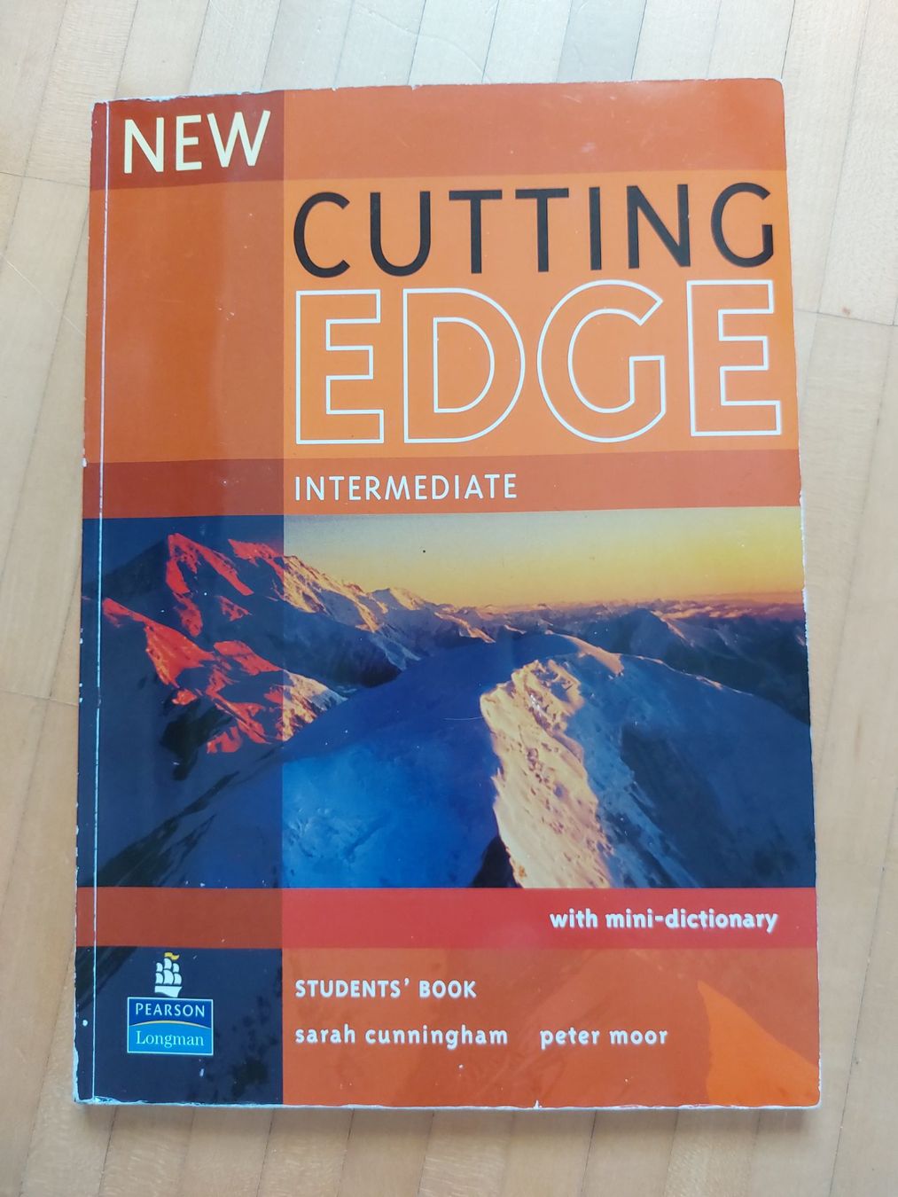 Bücher: "Cutting Edge Intermediate" Kursbuch – Gebraucht aus Neftenbach von lor_7thq