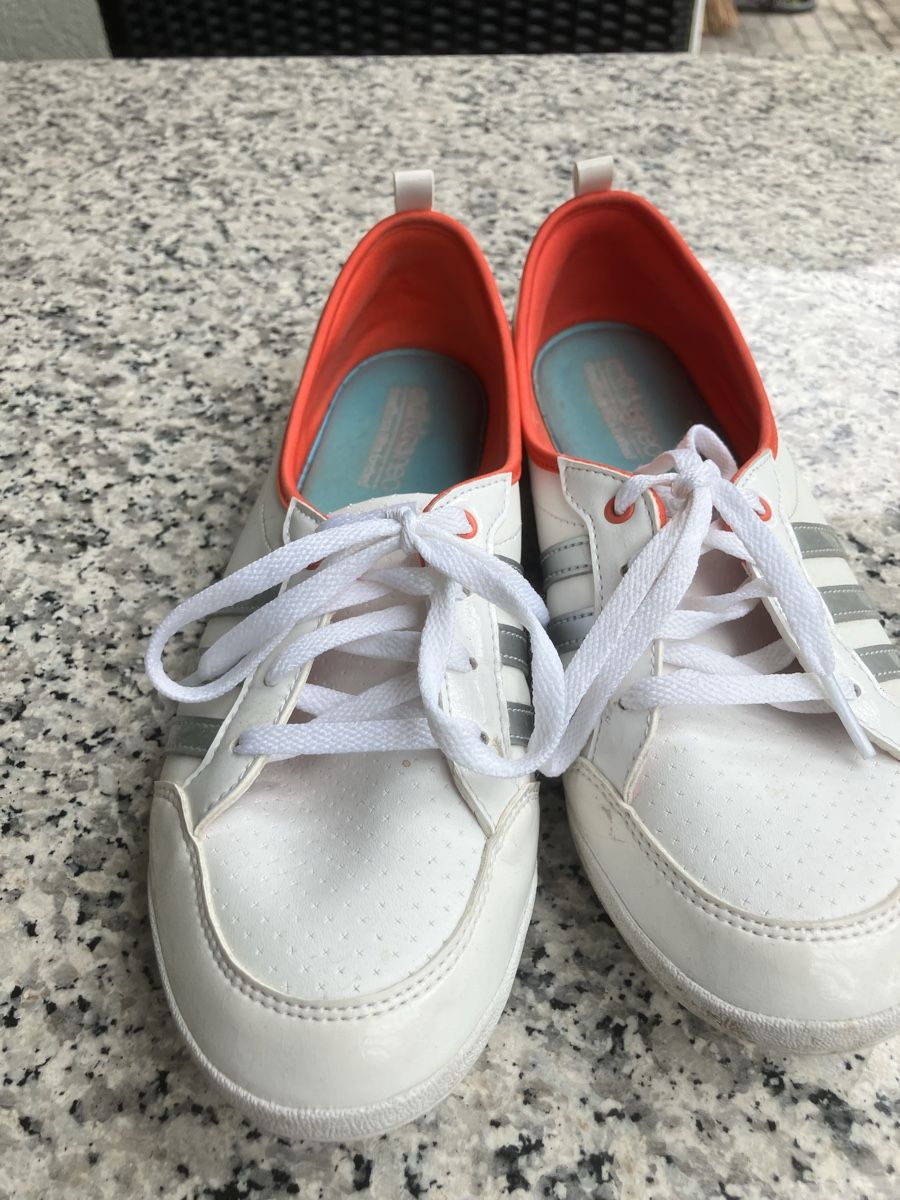 Adidas Damenschuhe: Damen Schuhe Grösse 41 – Gebraucht aus Werthenstein von LEGE77 1