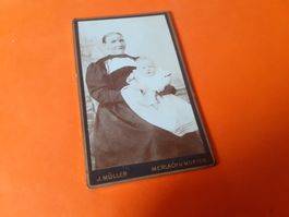 SCHWIIZER FRAU DAZUMAL -GROSI AENKELCHIND -MERLACH MURTEN