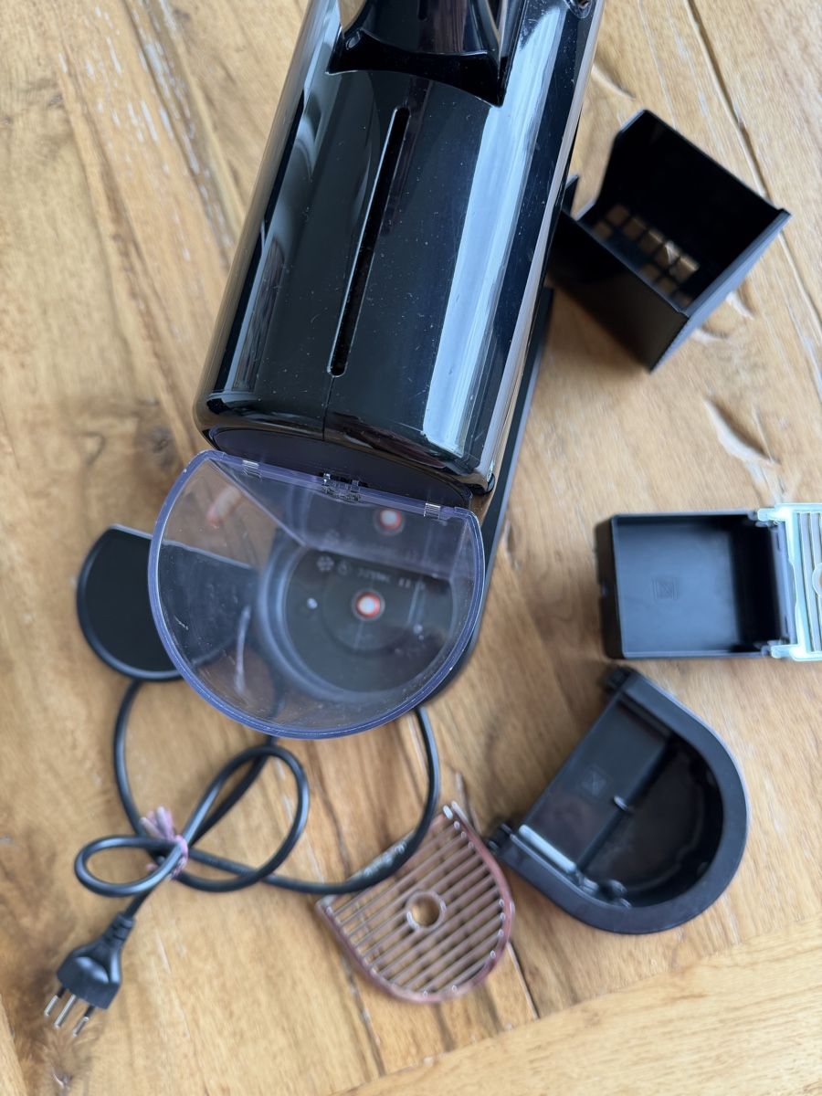 Nespresso Kaffeemaschinen & Espressomaschinen: Nespresso CitiZ – Gebraucht aus Forch von mtor83 4