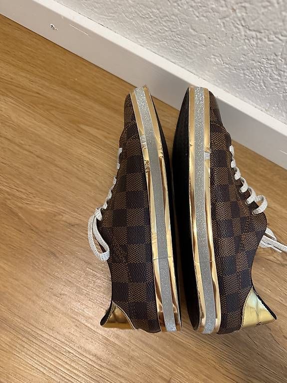 Louis Vuitton Chaussures femmes: Damen Schuhe – D'occasion à Rothenburg par Hari.A 2