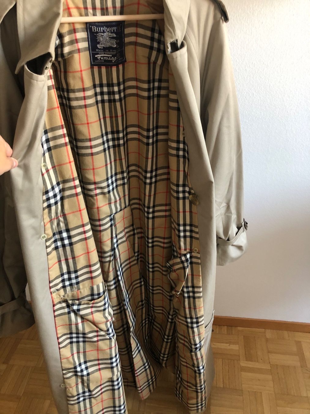 Burberry Cappotti: Burberry’s trench coat oversize – Usato da Lugano venduto da Vintage.Mood 2