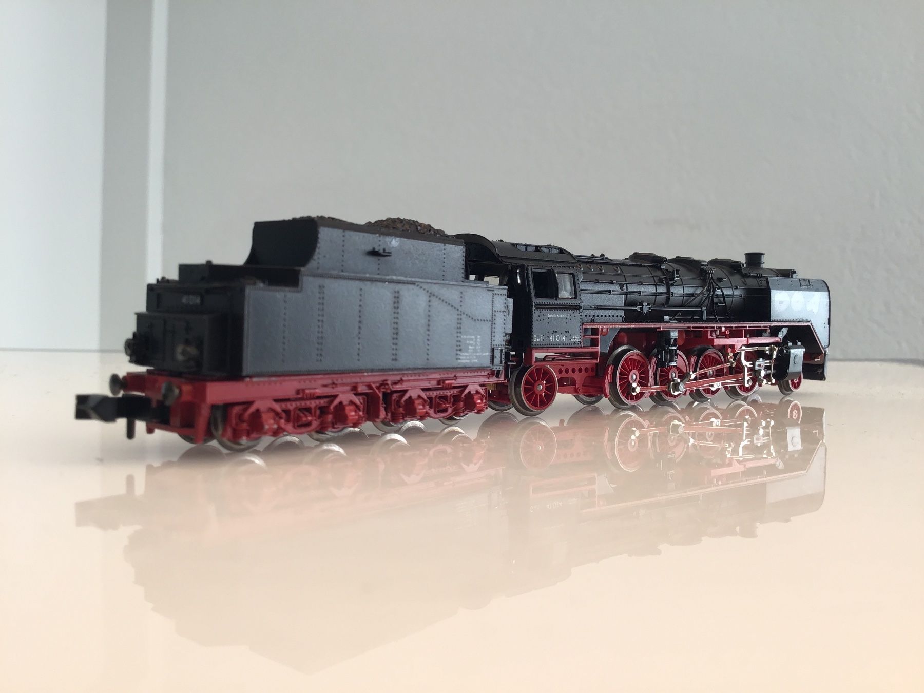 Trix Modelleisenbahnen: Minitrix N Dampflok BR 41 014,  Selten! – Gebraucht aus Männedorf von Modelle-aller-Art 4