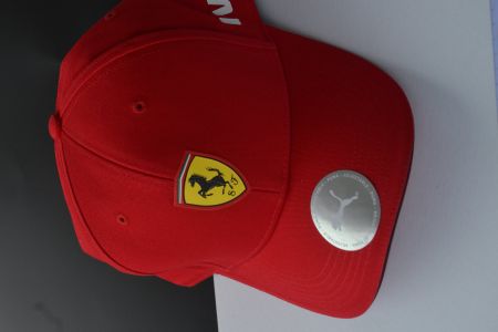 ORIGINAL FERRARI F.1 CAP (PUMA)