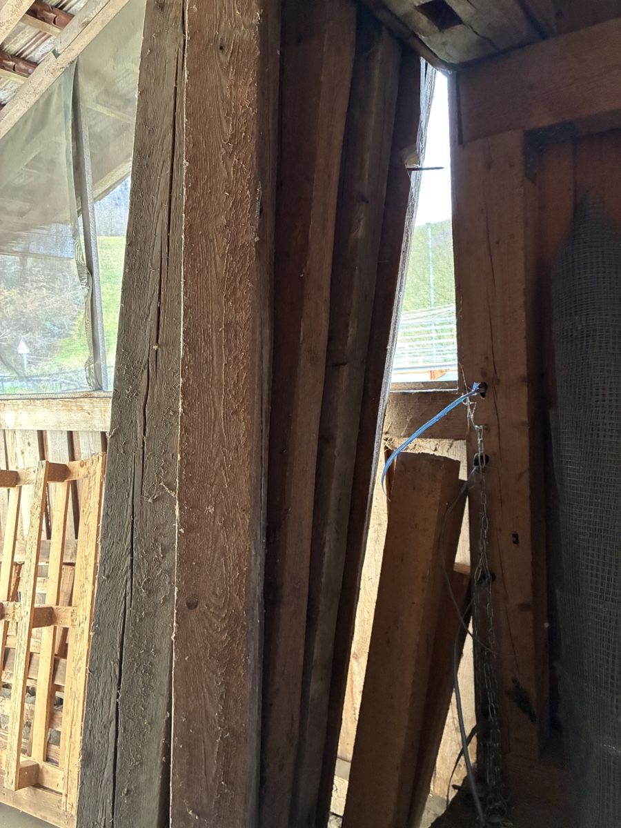 Articoli in legno: Massive Holzbalken – Usato da Däniken SO venduto da Sonjab0 2