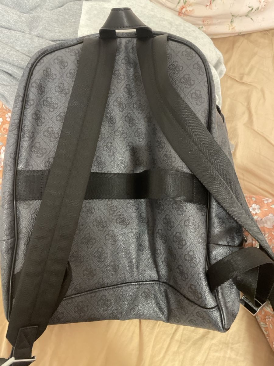 Guess Rucksäcke: Guess Rucksack – Neu (gemäss Beschreibung) aus Einsiedeln von sha_86wg 3