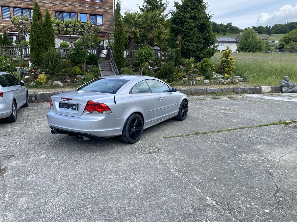 Volvo Automobili: Volvo c70 t5 Heico – Usato da Zürich venduto da Mysos 9