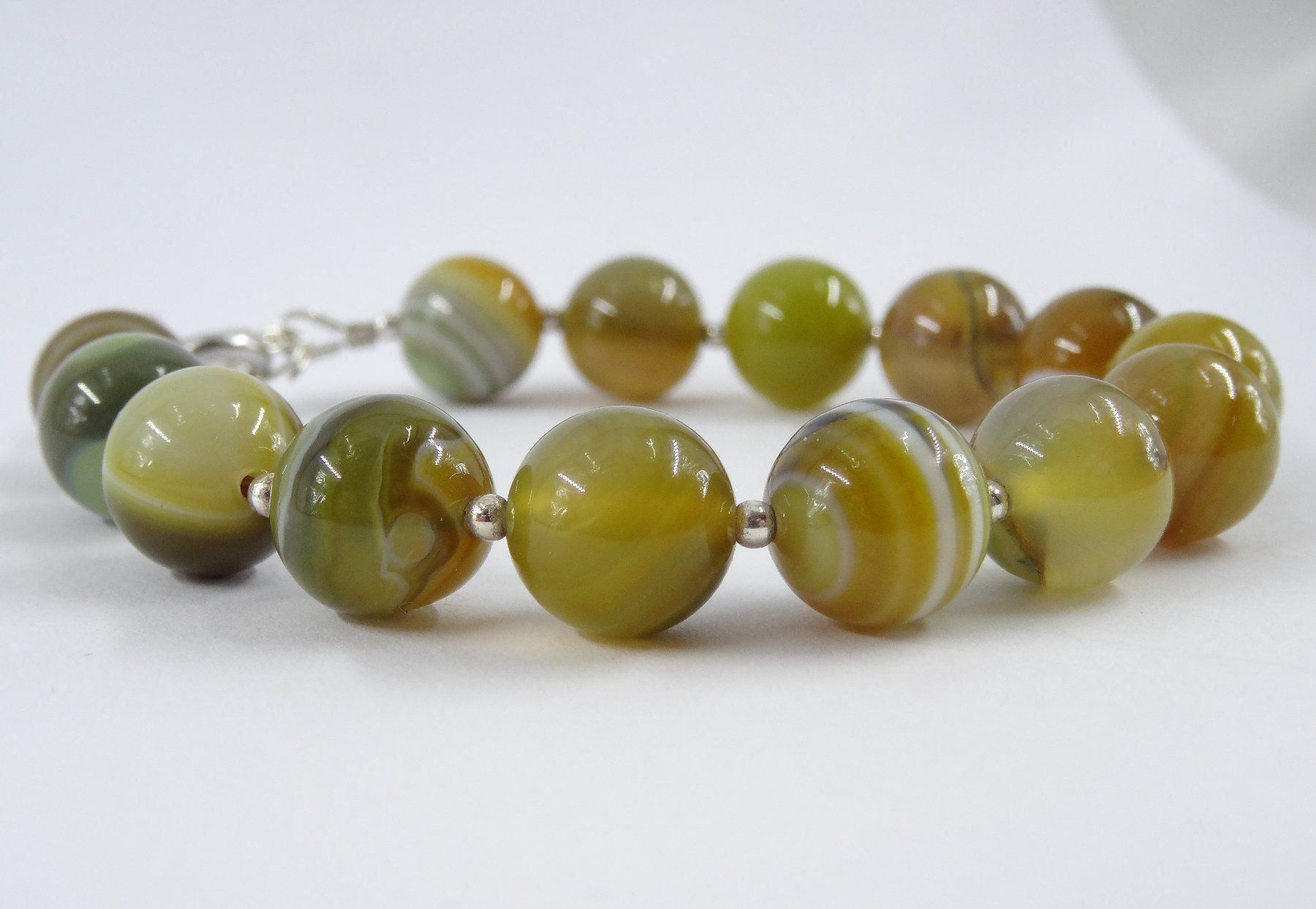 Bracciali & Braccialetti: Armband mit Achat und Silber Verschluss – Nuovo e nell'imballaggio originale da Matten b. Interlaken venduto da kero71 1