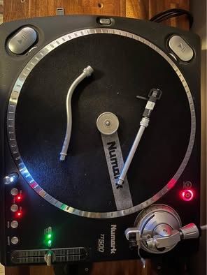 Numark Giradischi: Platine Numark TT500 – Nuovo (secondo la descrizione) da Vesenaz venduto da giu_77bp 1