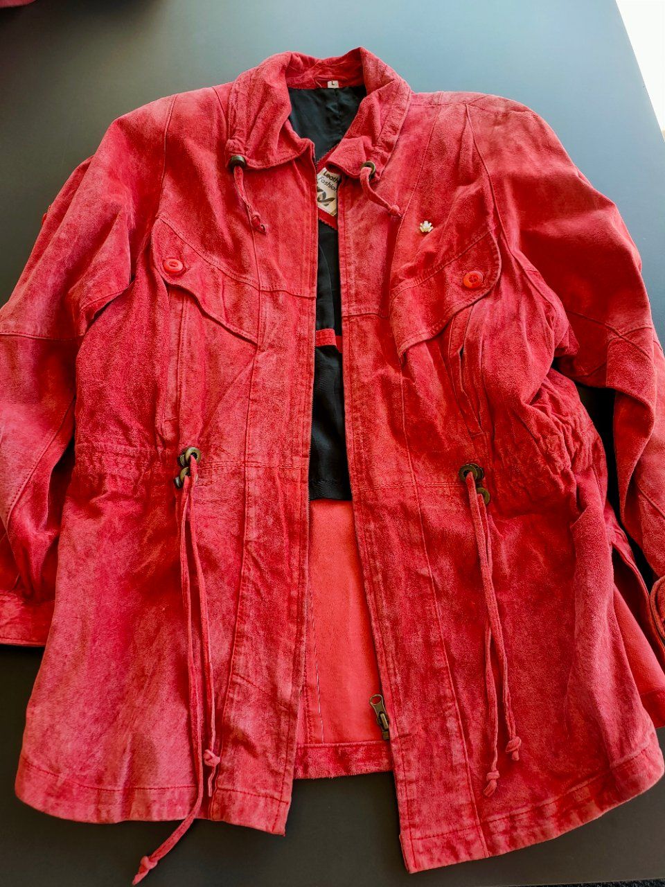 Jacken: Lederjacke lang, sportliche Form, lachsfarben – Neu (gemäss Beschreibung) aus Lalden von aneleh58