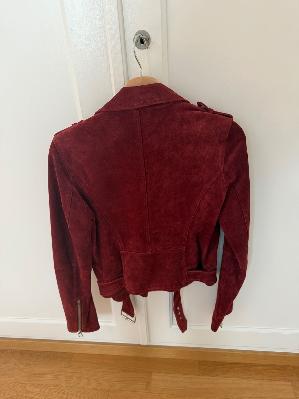 Giacche: Wildlederjacke von Review – Usato da Zürich venduto da n2036s 1