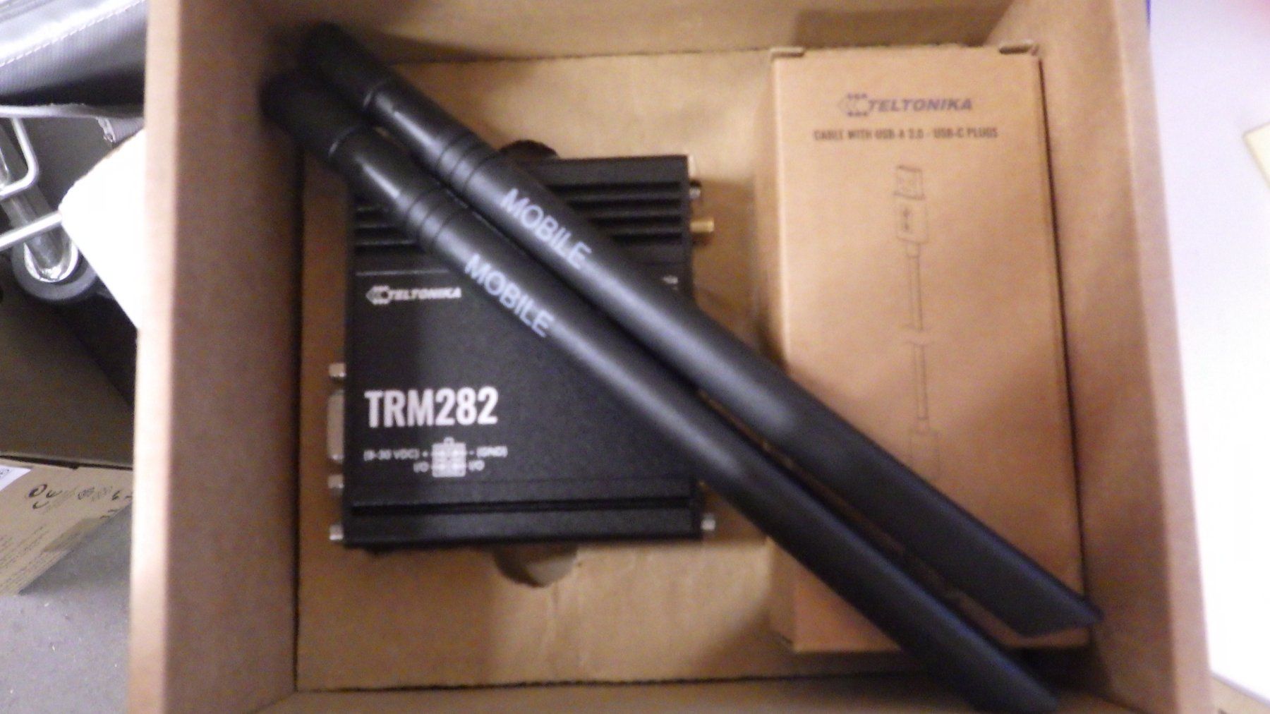 Elektronikbauteile: TELTONIKA TRM282 4G Modem – Neu und originalverpackt aus Gossau ZH von OrderflowAG