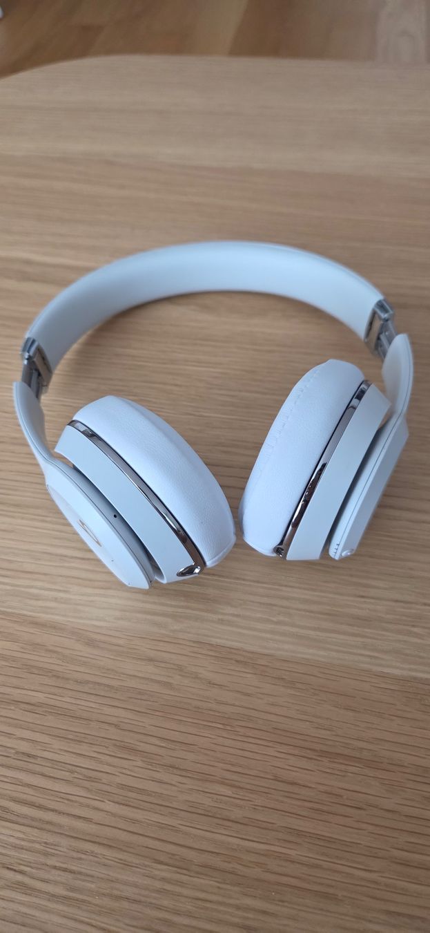 Beats Cuffie: Beats Solo3 grau, TOP Zustand – Usato da Wangen ZH venduto da Benihas 1