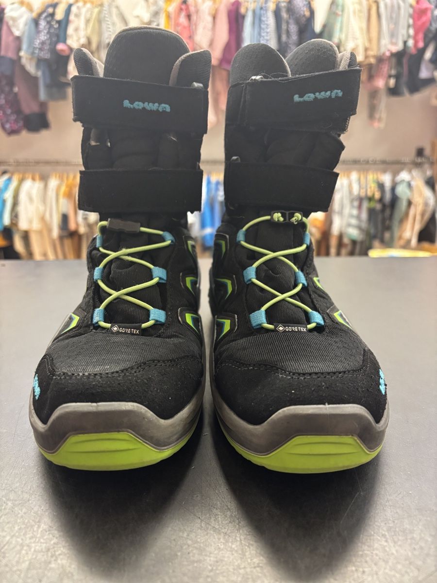 Lowa Scarpe per ragazzi: Lowa Winterstiefel, Grösse 38 – Usato da Büren an der Aare venduto da Nikito2001 1