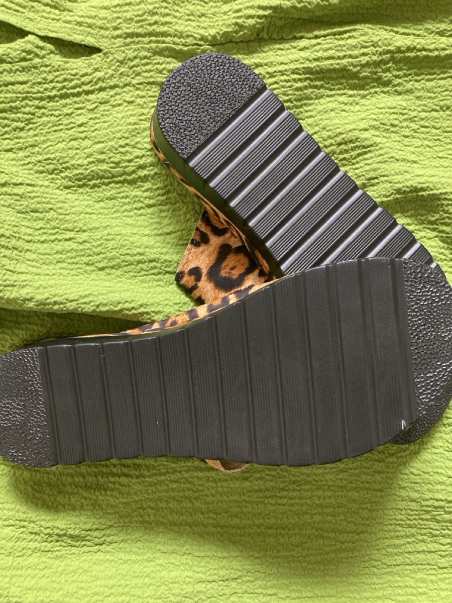 Damenschuhe: Zehensandalette – Neu (gemäss Beschreibung) aus Schwanden GL von bait04 1