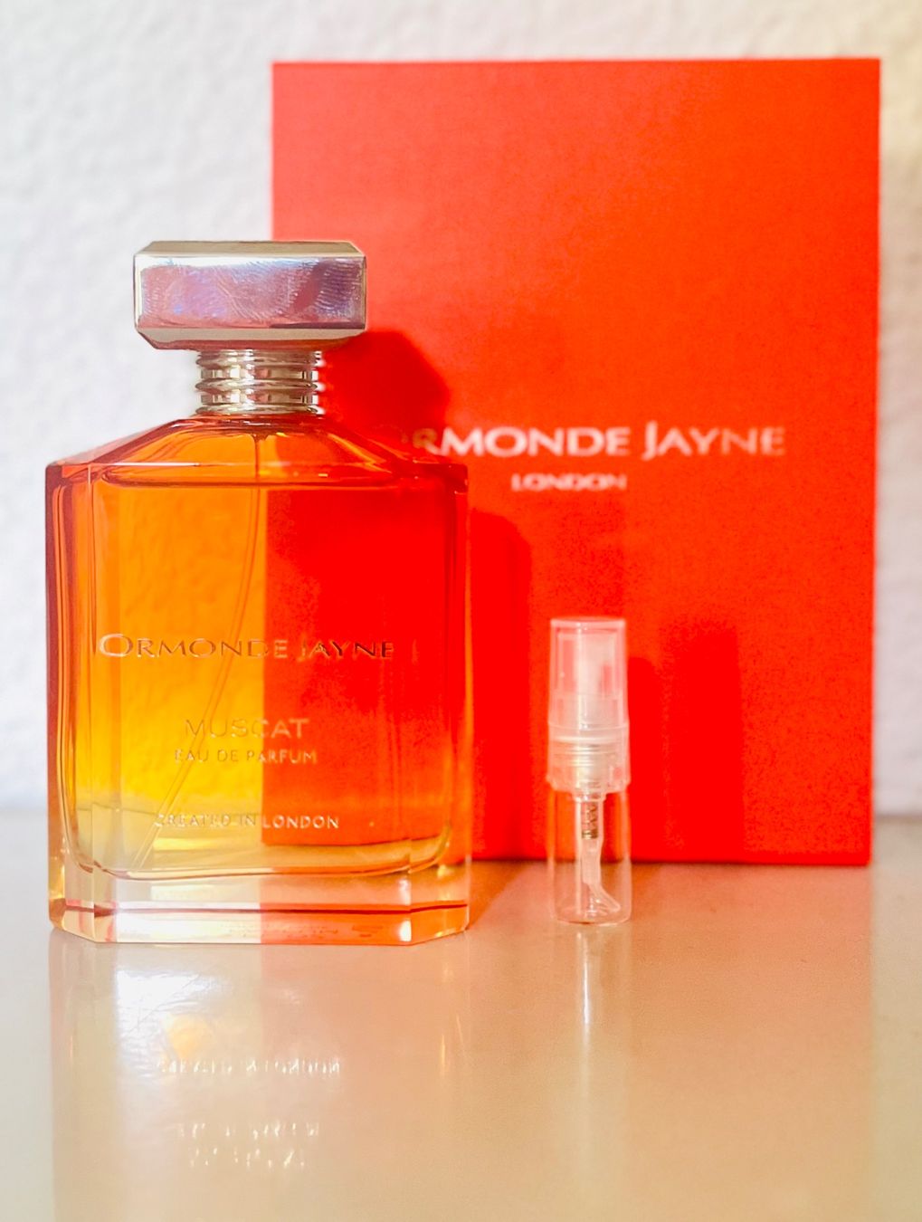 Profumi & Eau de Toilette: Muscat Ormonde Jayne 5 ml Abfüllung – Nuovo (secondo la descrizione) da St. Gallen venduto da lfs_nxl8