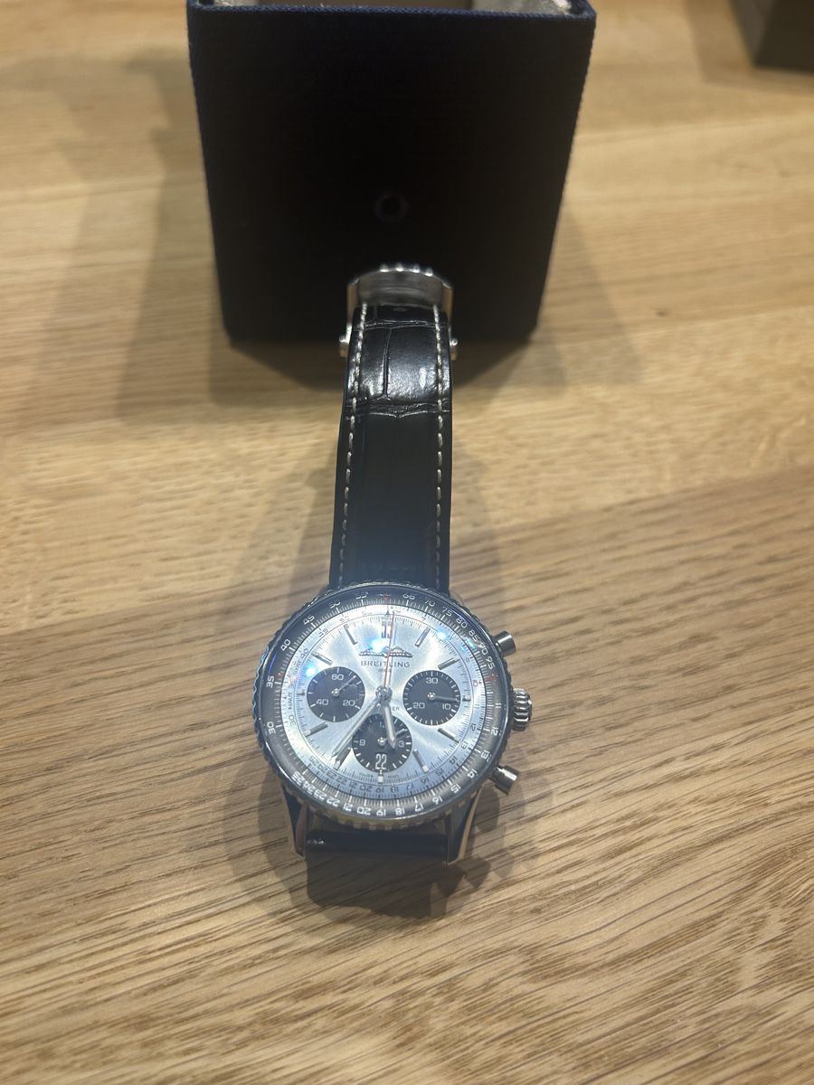 Breitling Orologi: Breitling Navitimer B01 Chronograph 43. ice blue – Usato da Jona venduto da ankli97 1