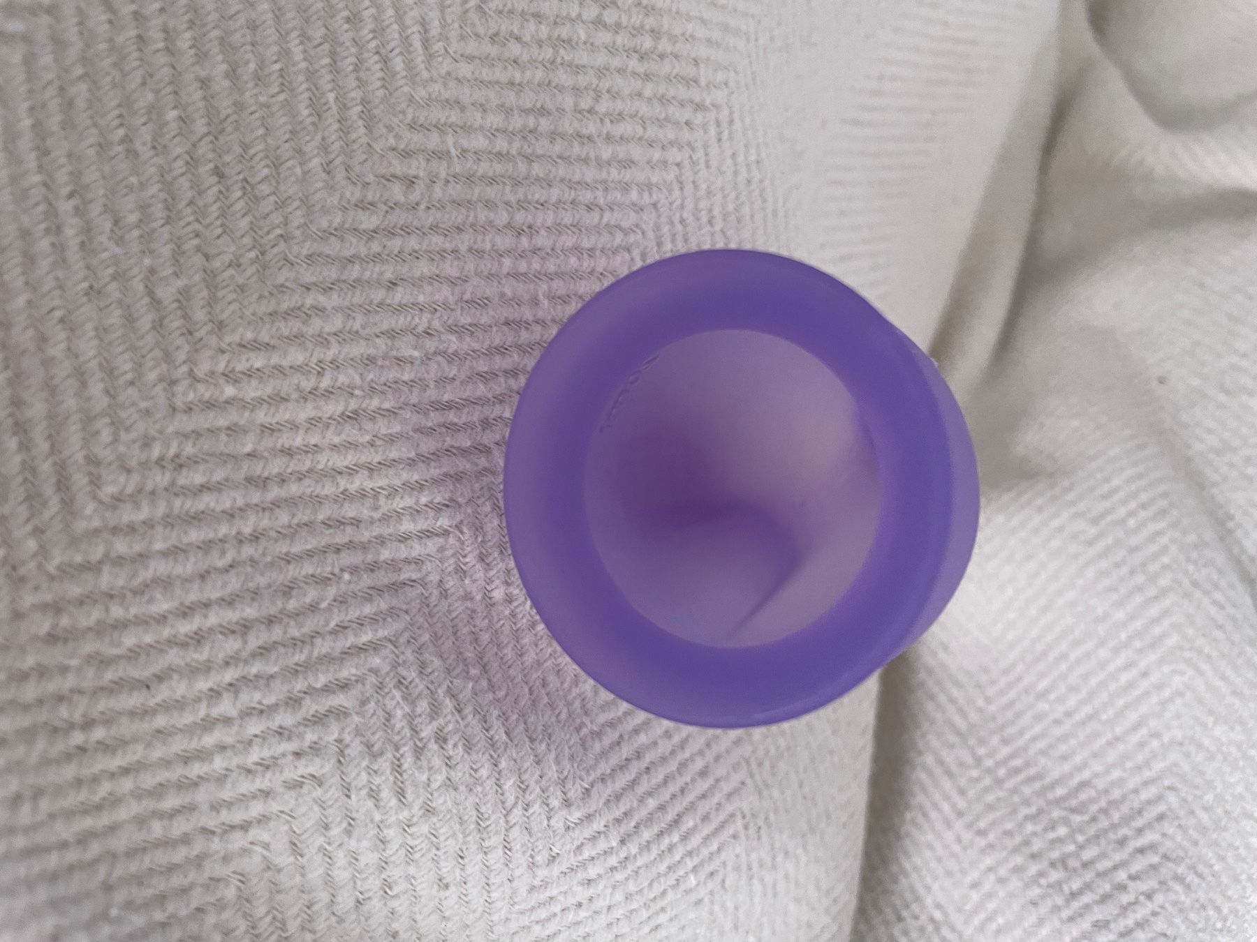 Autres soins du corps: Menstruationstasse – D'occasion à Männedorf par bluebird35 3
