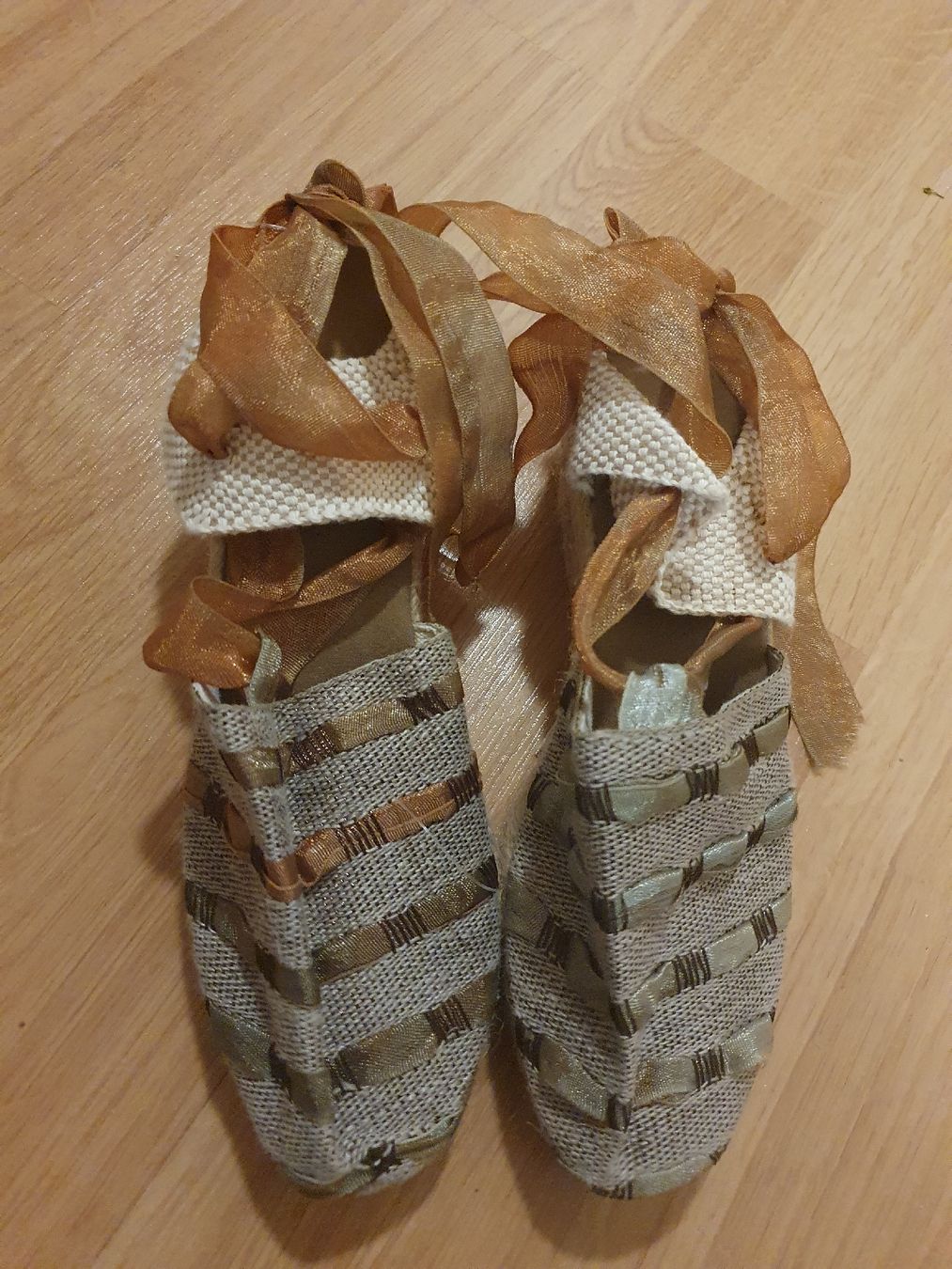 Scarpe da donna: neue Sandalen – Nuovo e nell'imballaggio originale da St. Gallen venduto da 1811123