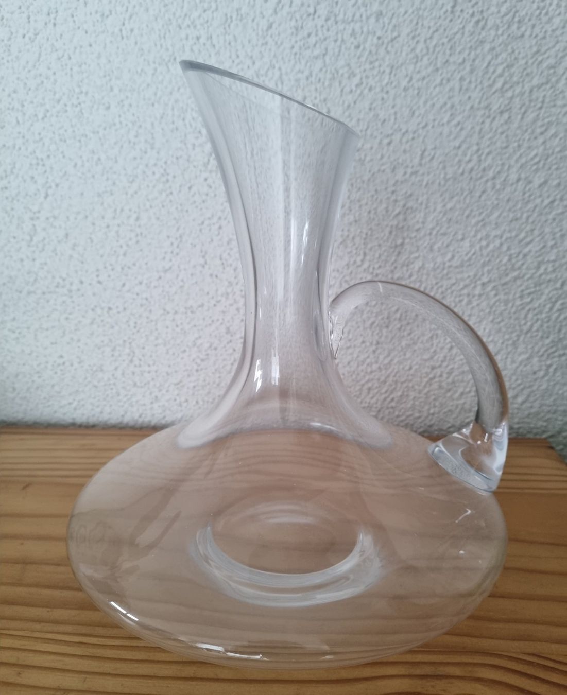 Caraffe: Grosse Wein-Karaffe mit Henkel aus Glas – Nuovo (secondo la descrizione) da Nottwil venduto da Janny77