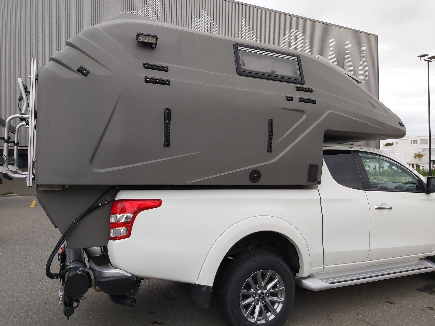 Veicoli da campeggio: Mitsubishi L200 mit Geocamper Wohnkabine – Usato da Dielsdorf venduto da CH-Dieli 1
