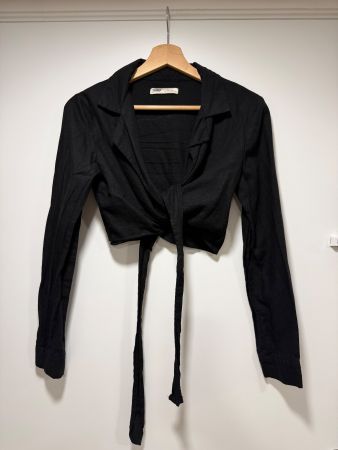 *NEU* Pull & Bear Crop Bluse zum Binden