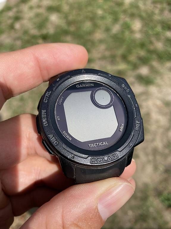 Smartwatch: Garmin Tactical Instinct Solar  – Usato da Düdingen venduto da tinu__s 3