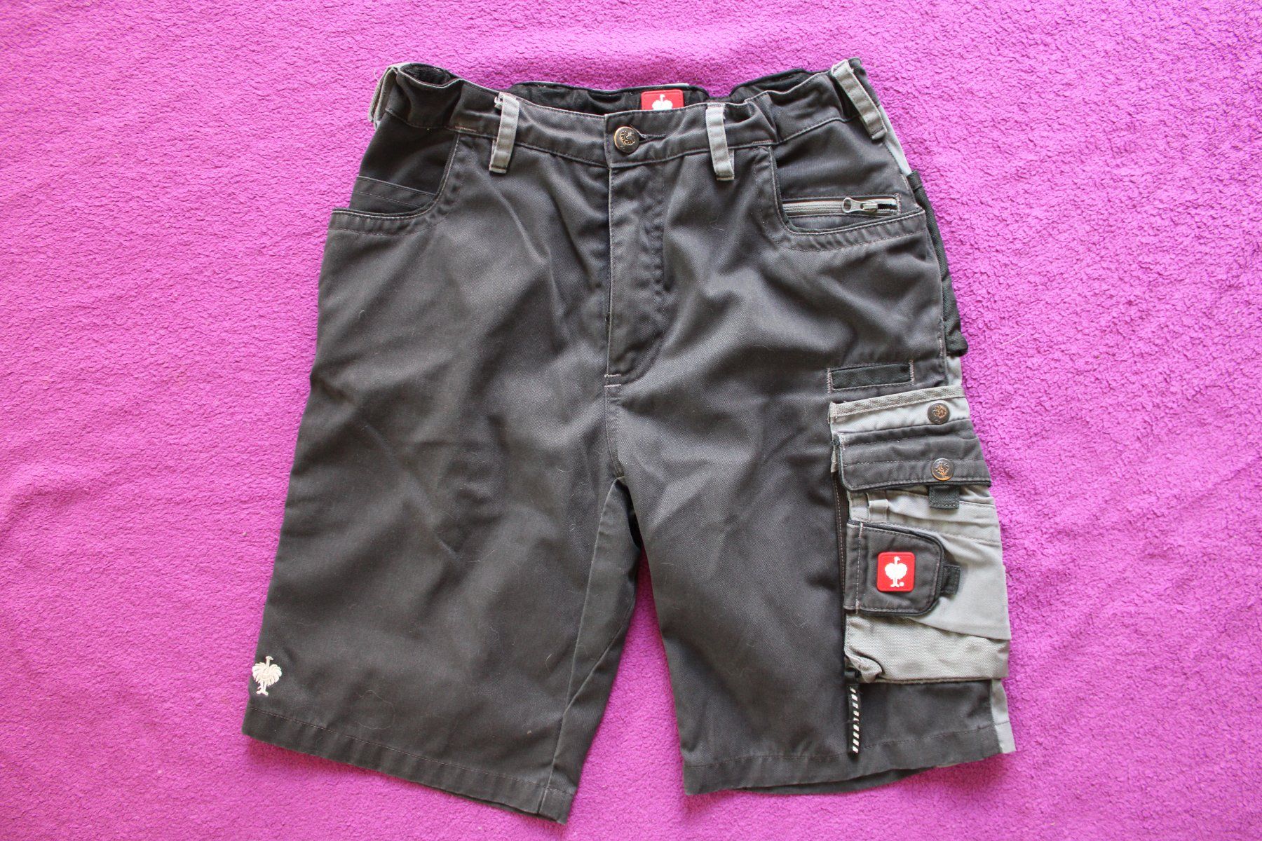 Engelbert Strauss Pantaloni: Kurze Engelbert Strauss Hose Shorts -Gr.146/152 – Usato da Müllheim Dorf venduto da Seeeule01