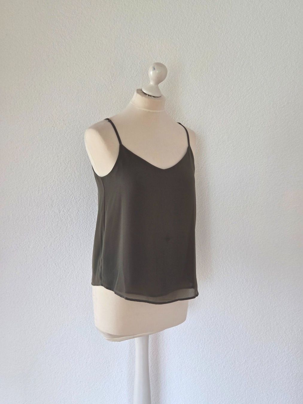 Only Camicette: Bluse Grün Only – Usato da Wängi venduto da Bibo4.