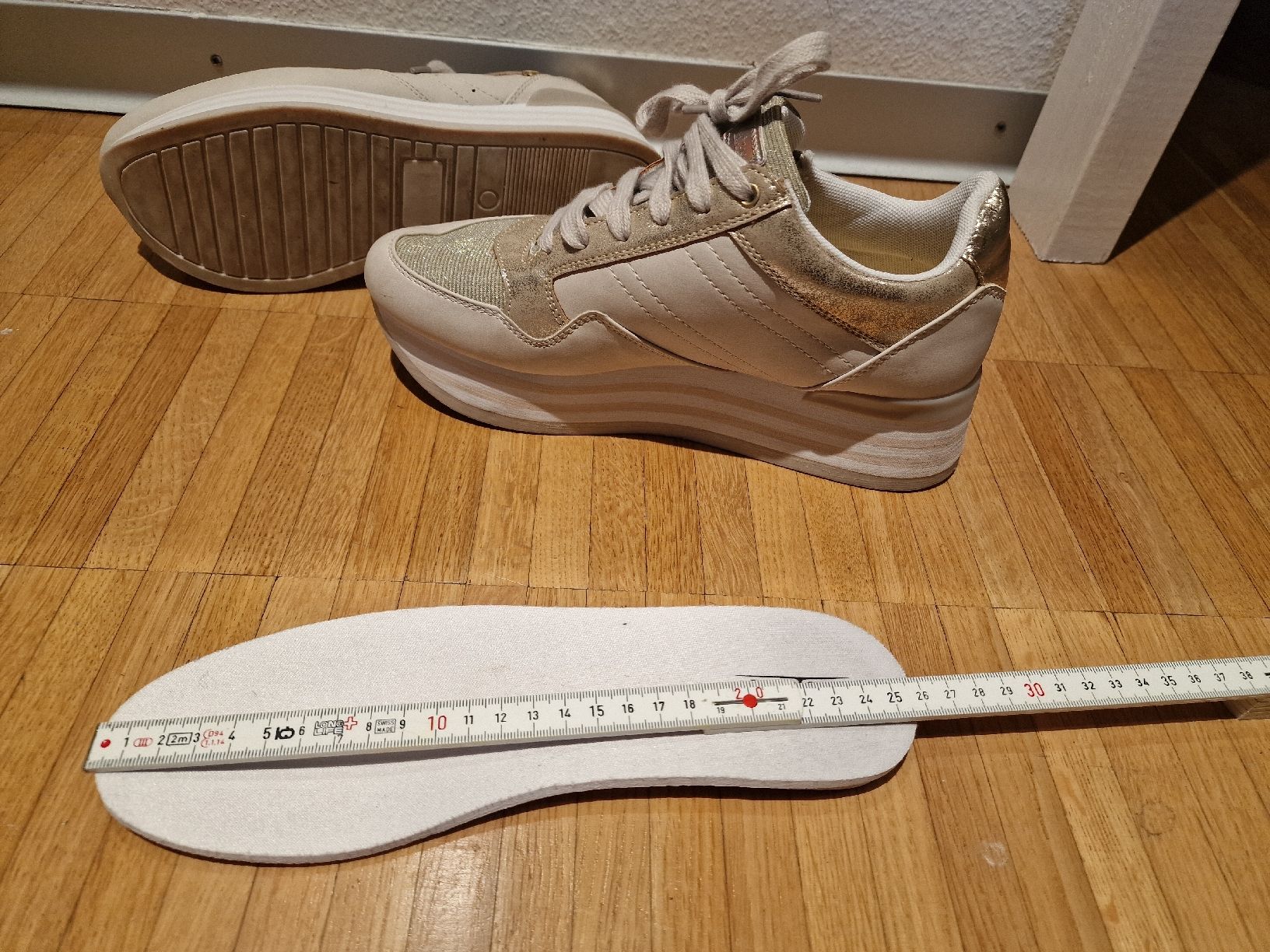 Scarpe da donna: Damen Sneaker Plateau Gr. 39 – Usato da Laufenburg venduto da may_r2st 2