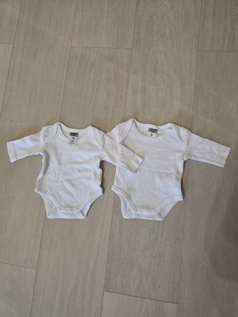 2 Baby Bodys langarm 50 (Nr 16)