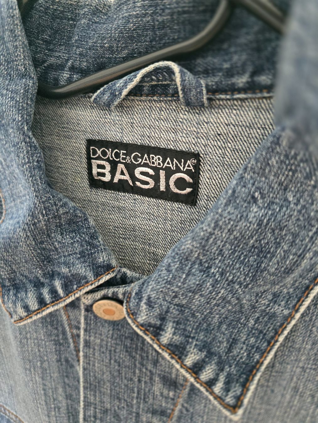 Dolce & Gabbana Giacche: 🔸️ab 1.- Dolce & Gabbana Jeansjacke – Usato da Gommiswald venduto da foundandreloved 2