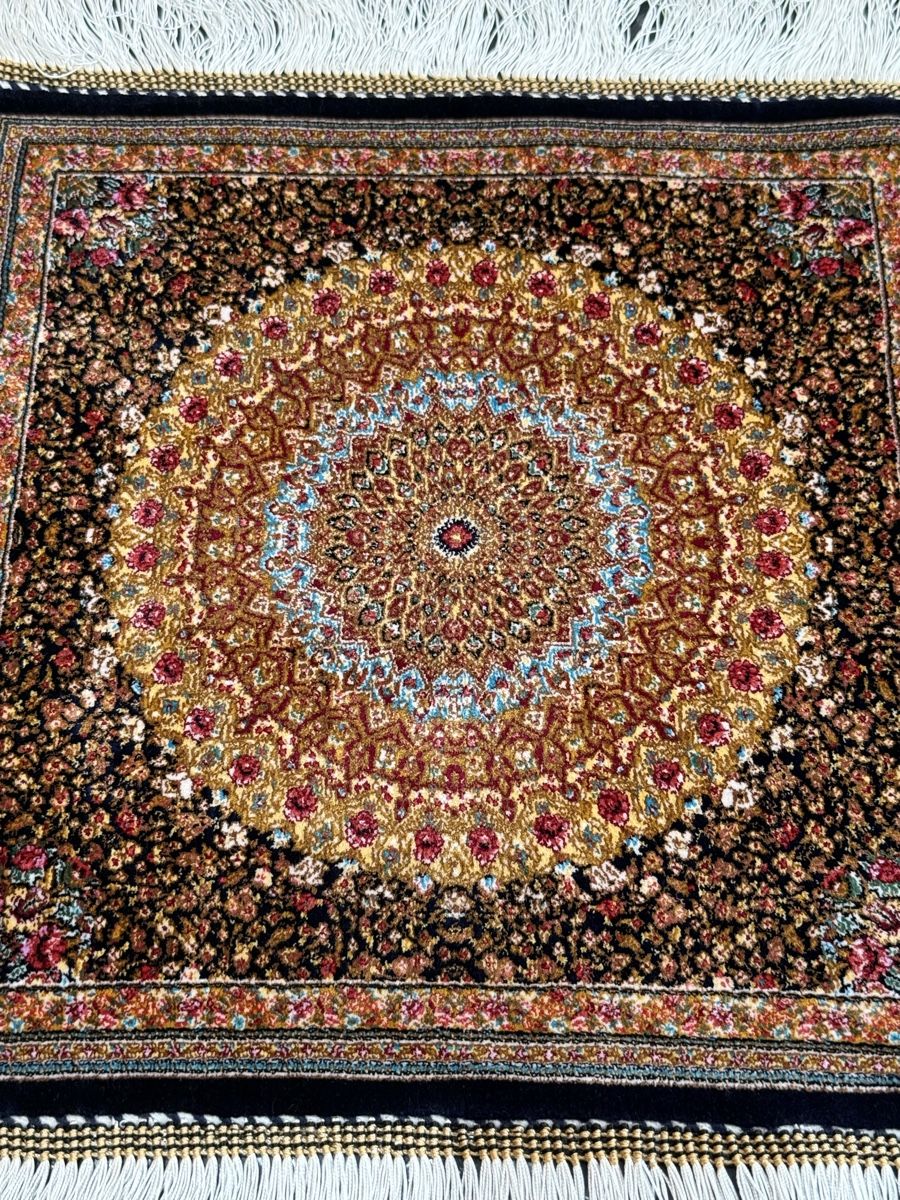 Tappeti: Wunderschönen kleinen Teppich Seide 39X42 – Nuovo (secondo la descrizione) da Büron venduto da Filadefia-888 1