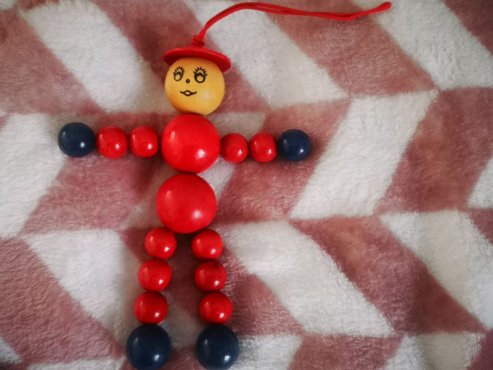 Wackelnder Holzmann - Bewegliches Holzmännchen Für Auto & Büro