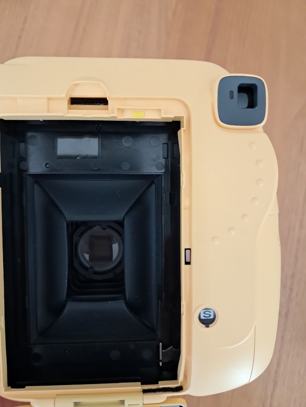 Fujifilm Fotocamera: Fotokamera Minions-Version – Nuovo (secondo la descrizione) da Nussbaumen AG venduto da pho_5s2l 3